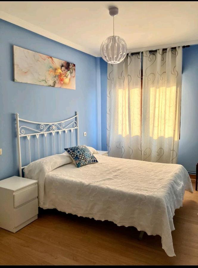 Alojamiento En Playa Del Arbeyal 希洪 外观 照片